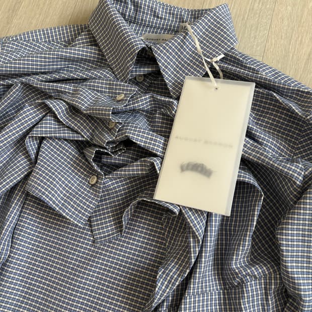 August Barron 어거스트 배런 리프티드 셔츠