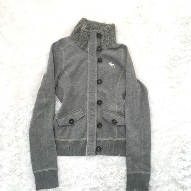 Abercrombie & Fitch 아베크롬비 니트 가디건