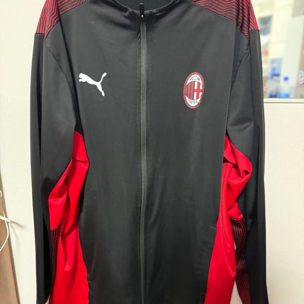 21-22 푸마 AC밀란 트랙탑