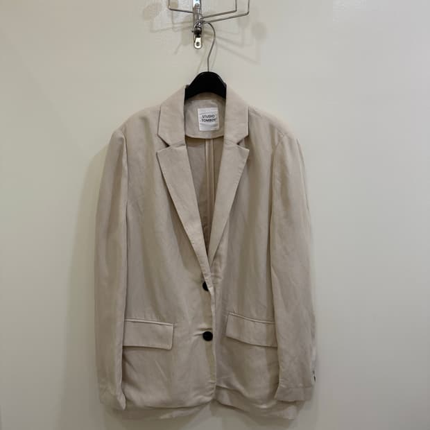 스튜디오톰보이 베이지 마자켓 정품