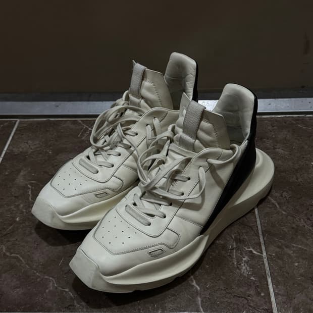 릭 오웬스 게스 러너 스니커즈 275 