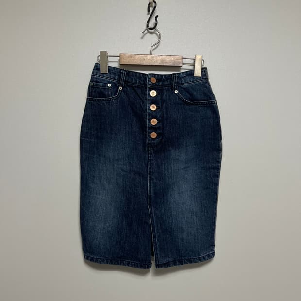 럭키슈에뜨 데님 스커트 36