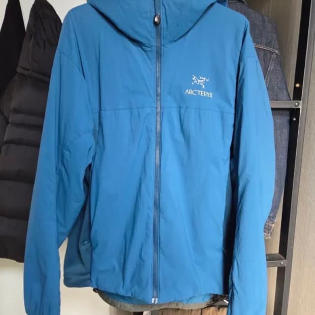 아크테릭스 아톰 lt 후디 L