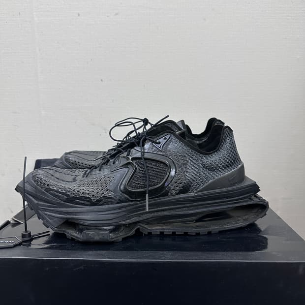 Nike X MMW 270