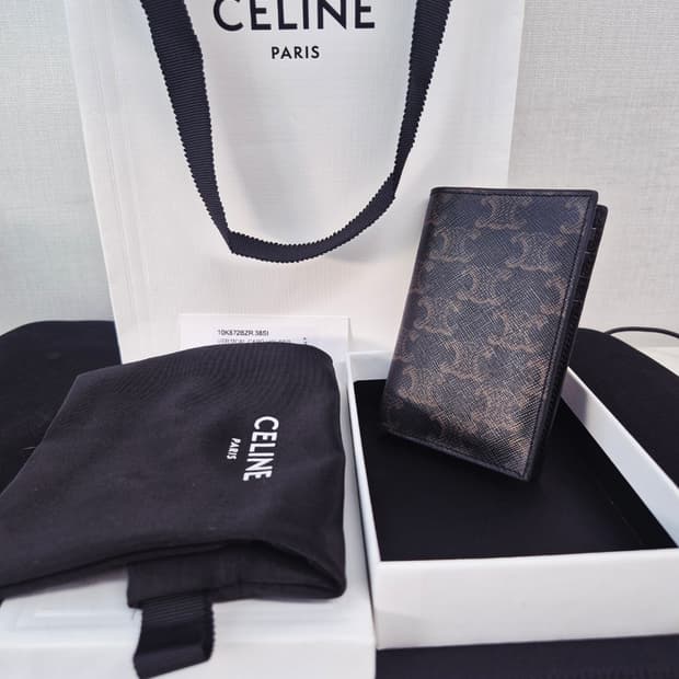 셀린느 트리옹프 카드지갑
