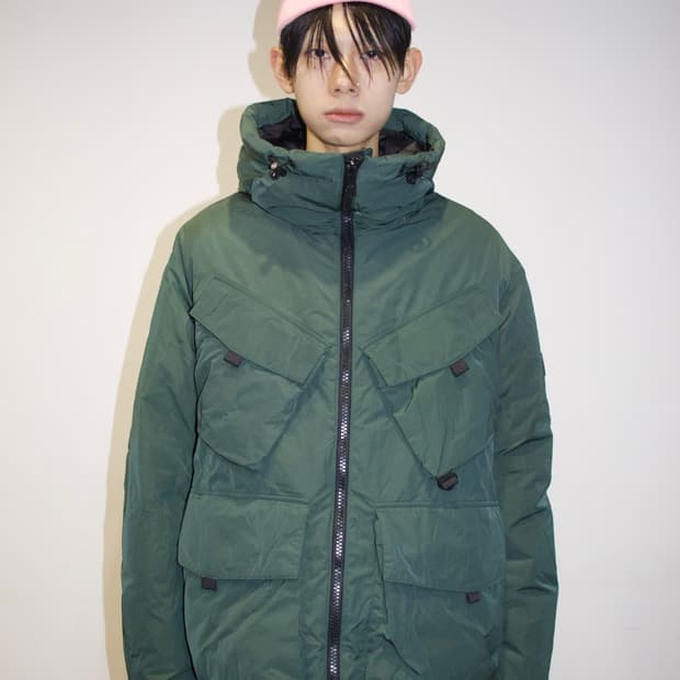 Armani Exchange 4-pocket padded jacket