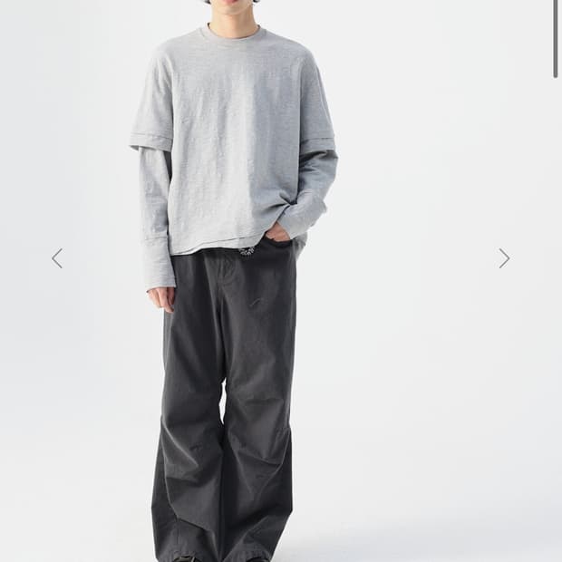 <구매> 999휴머니티 av pleats pants 1사이즈