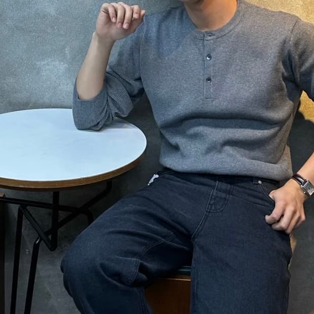 베일 헨리넥 니트