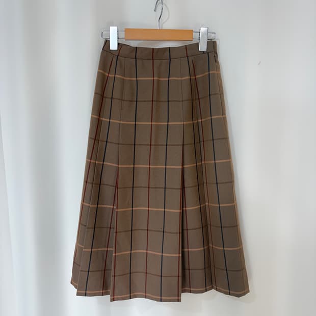 old BURBERRYS skirt