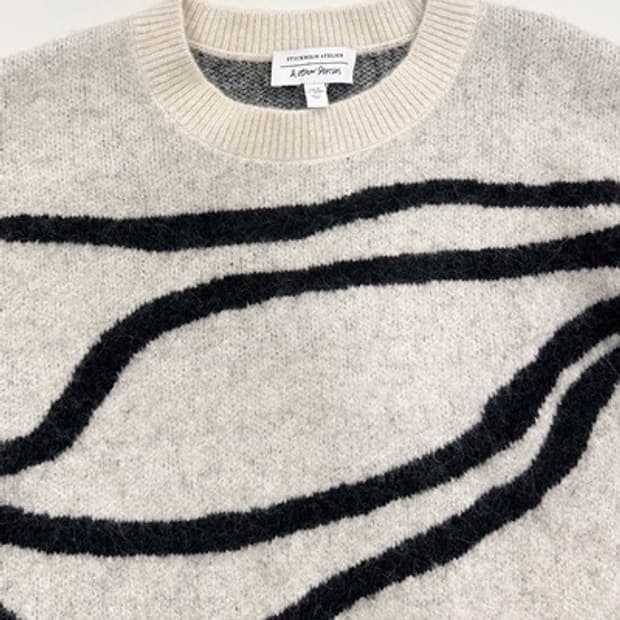 앤아더스토리 쟈가드 모헤어 니트