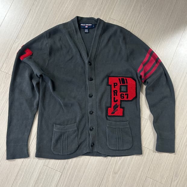 폴로 P패치 가디건