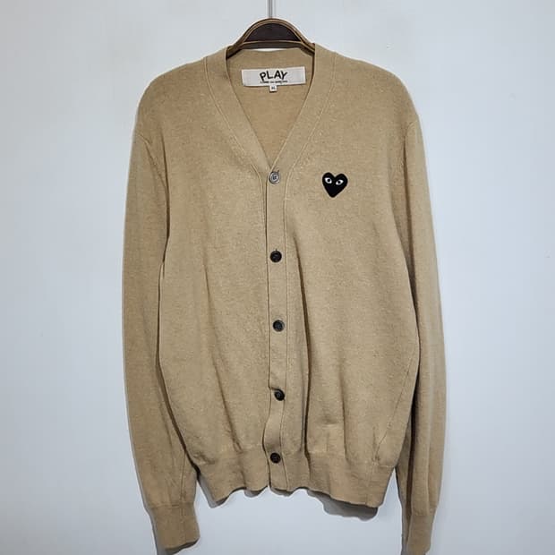 (L) 꼼데가르송 가디건 베이지 블랙와펜 AZ N024 