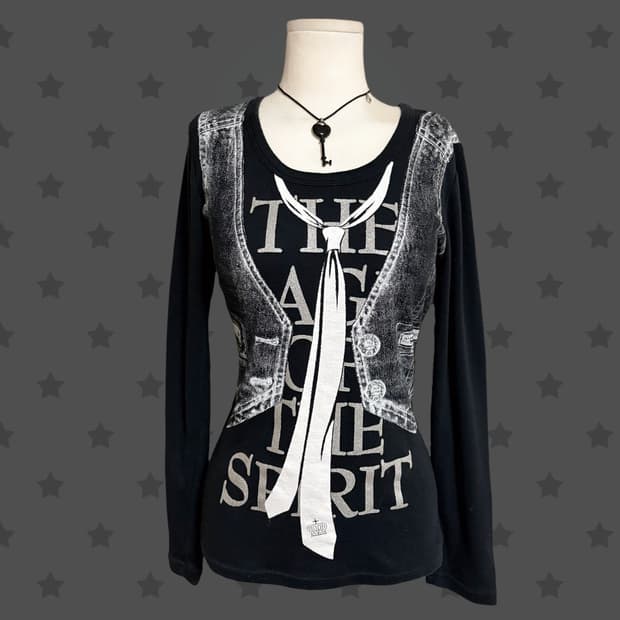 고스펑크 헤이세이갸루 핀터깔 블랙 큐빅 디테일 딱붙 유넥 블랙 긴팔티