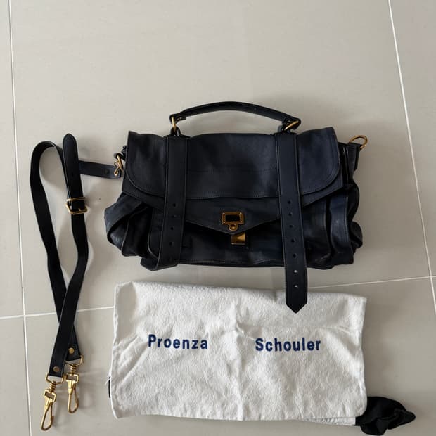 프로앤쟈슐러 판쵸백 미듐