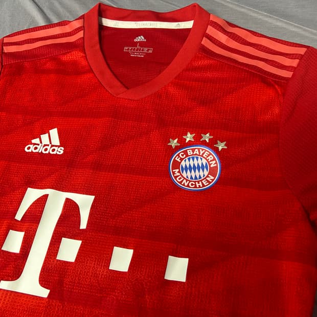 19/20 바이에른 뮌헨 홈 유니폼