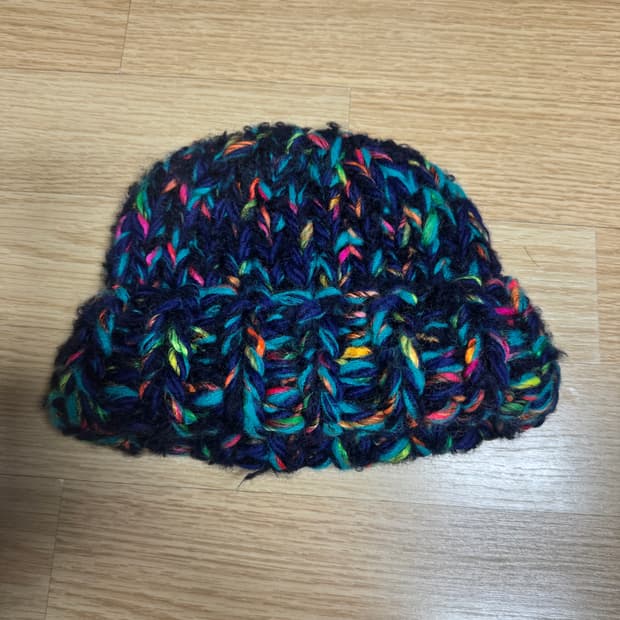 CA4LA 핸드 니티드 믹스 비니