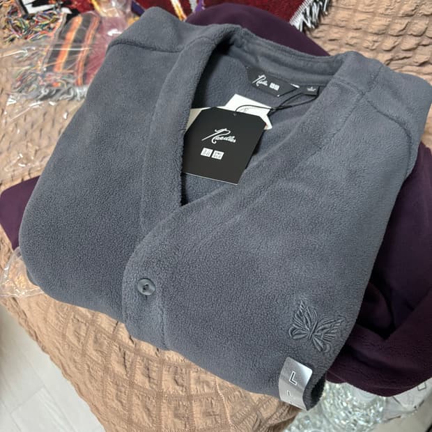 유니클로 니들스 그레이,퍼플