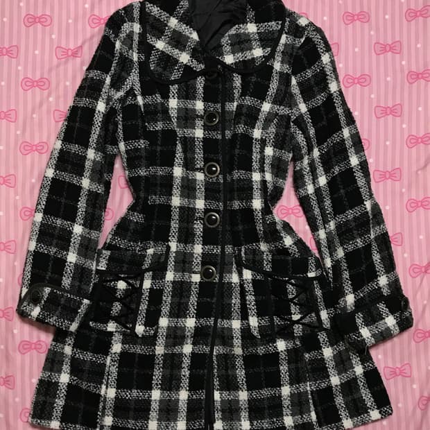 Aexs femme 블랙 체크 벨벳 포켓 코트