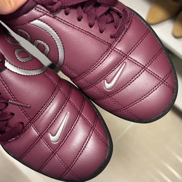 나이키 토탈 90 3 SP 보르도 앤 메탈릭 실버 (240 us6)