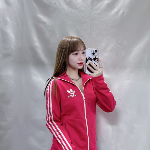 아디다스 유로파 베이비핑크 트랙탑 