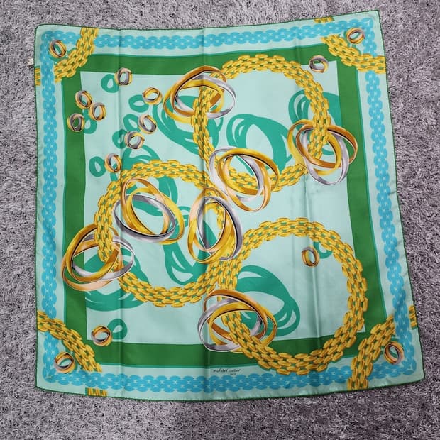 까르띠에 실크 스카프