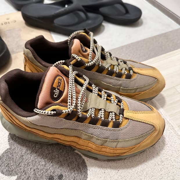 에어맥스95 프리미엄 위트 판매합니다