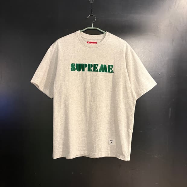 슈프림 스텐실 자수 반팔티