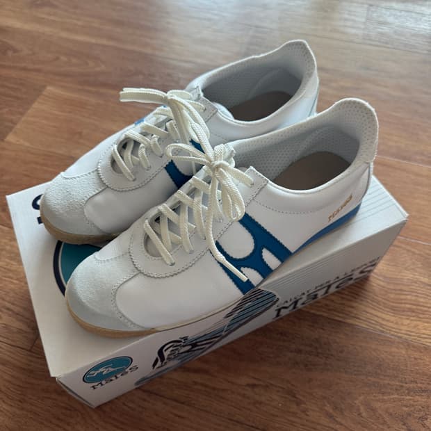 Mates myrna classic 화이트 블루 42