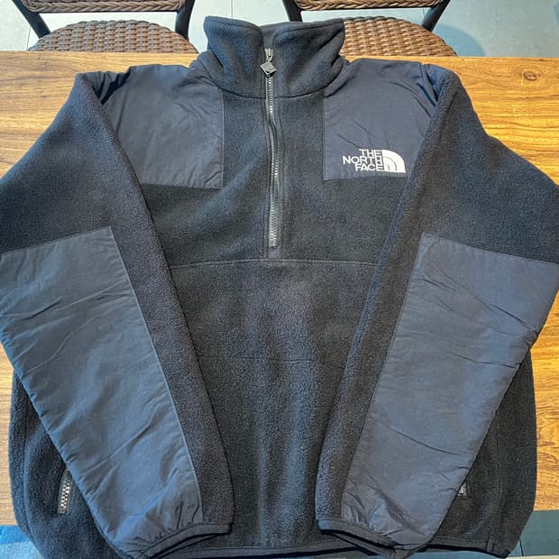 노스페이스 90‘s 빈티지 플리스 아르마딜라