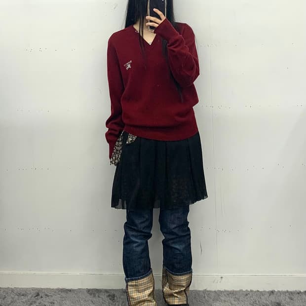 Burberrys u.k 버건디 브이넥 니트