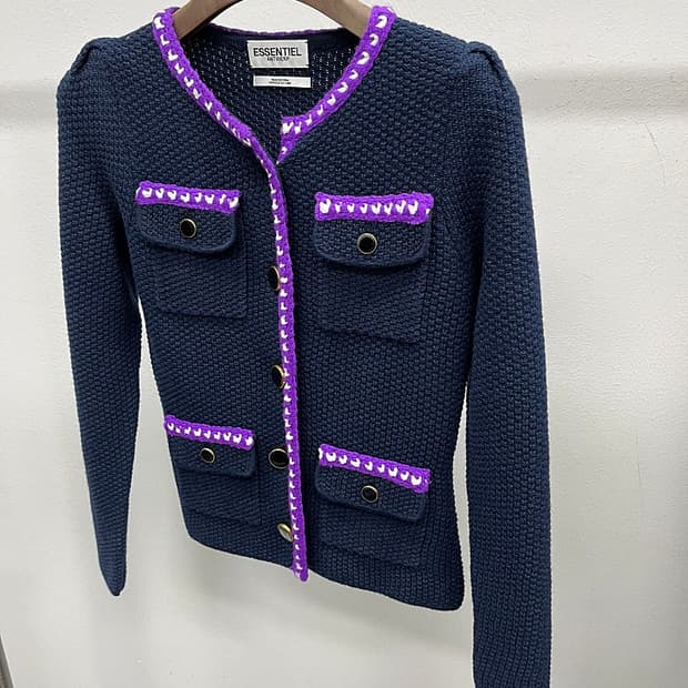 여) 에센셜앤트워프 트위드 가디건 