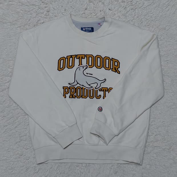 아웃도어 프로덕츠 아이보리 맨투맨