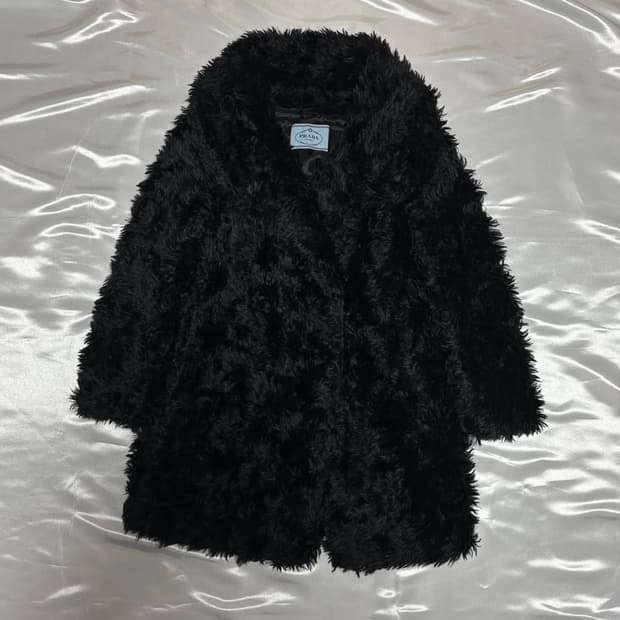 프라다 12FW 모헤어 퍼 자켓