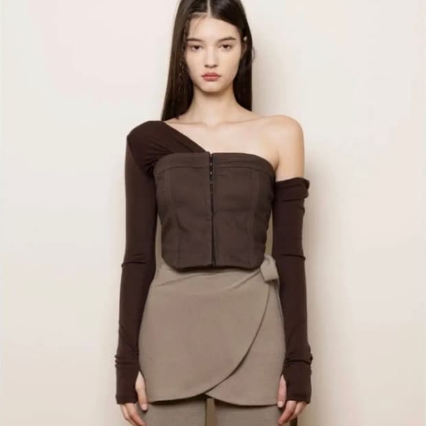 낫유어로즈 모니카탑 브라운 s