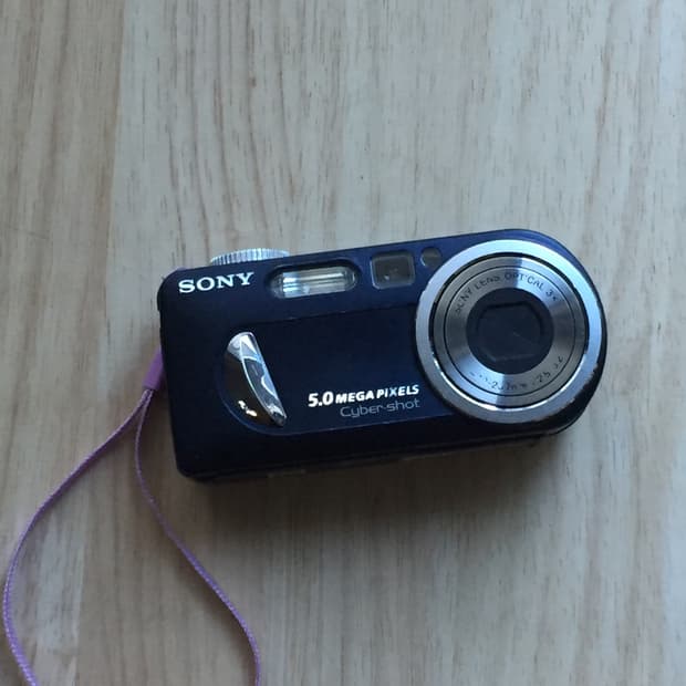 소니 사이버샷 Sony Cyber-shot DSC-P10