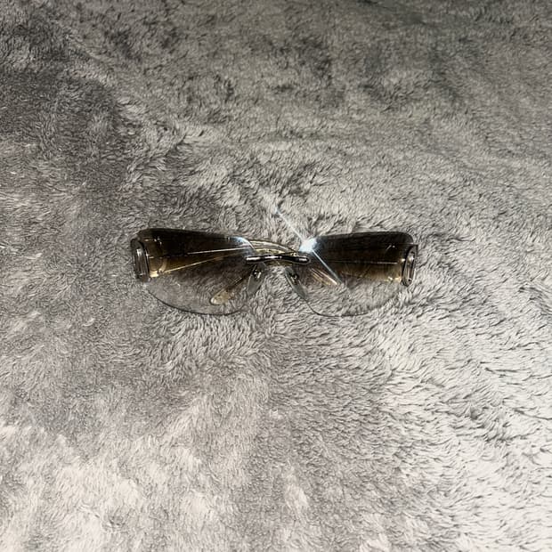 Ferragamo gradient sunglasses