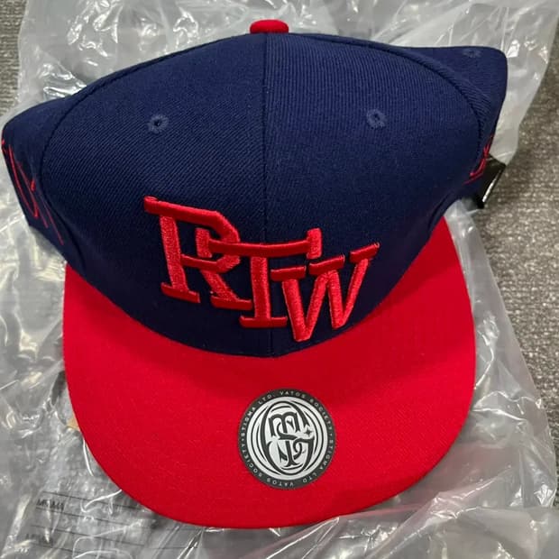 스티그마 레드 네이비 모자 스냅백 볼캡 새상품