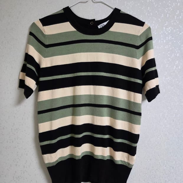 자라 스프라이트 니트티셔츠 