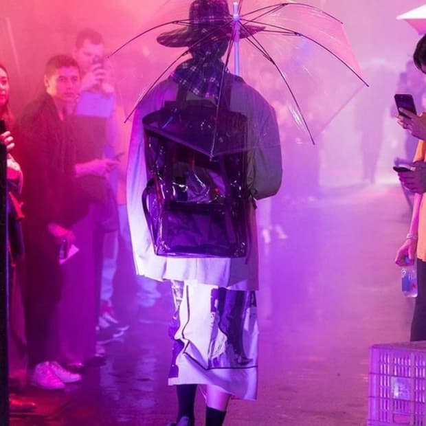 라프시몬스 이스트팩 탑로드pvc