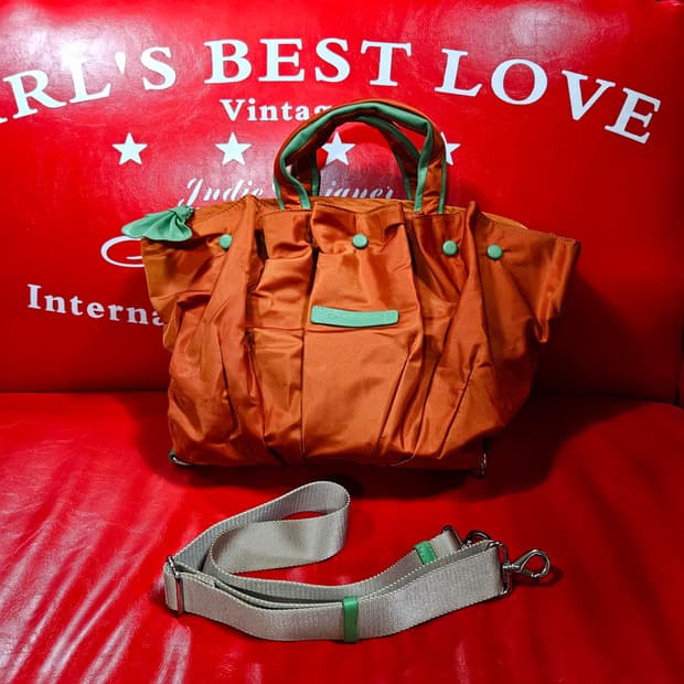 ON-FUNNY 나일론 셔링 민트 가죽배색 토트 크로스백