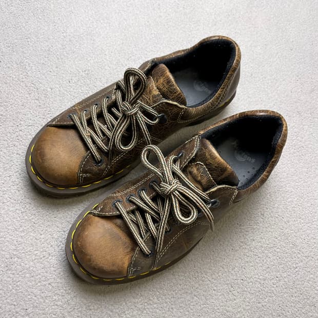 [41] 닥터마틴 11864 브라운 -260