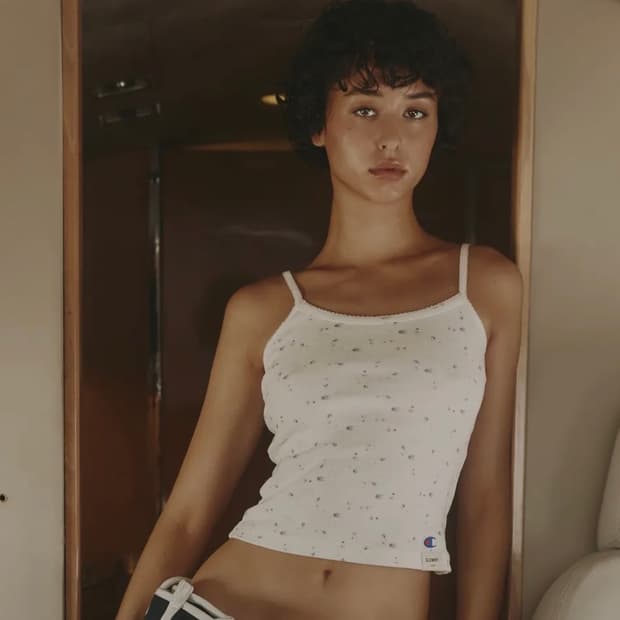 챔피온 X 글로니 캐미솔 나시 탑 White