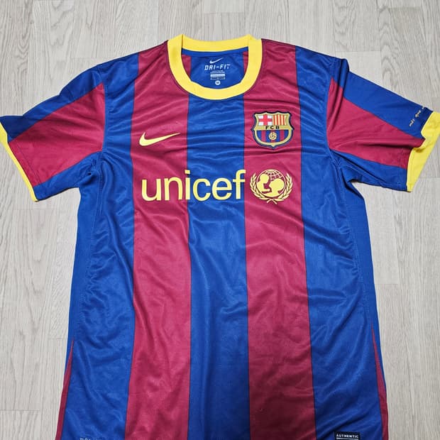 바르셀로나 2010-2011 시즌 FC 메시 유니폼