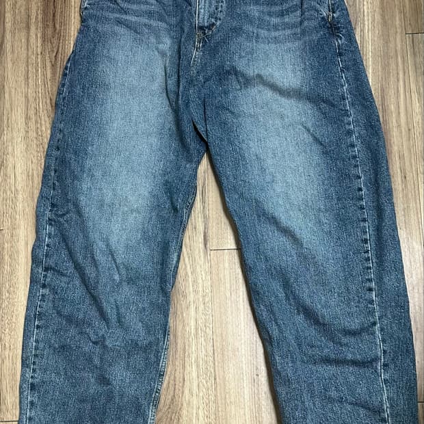 아트이프액츠 One Tuck Curve Denim Pants_Washed
