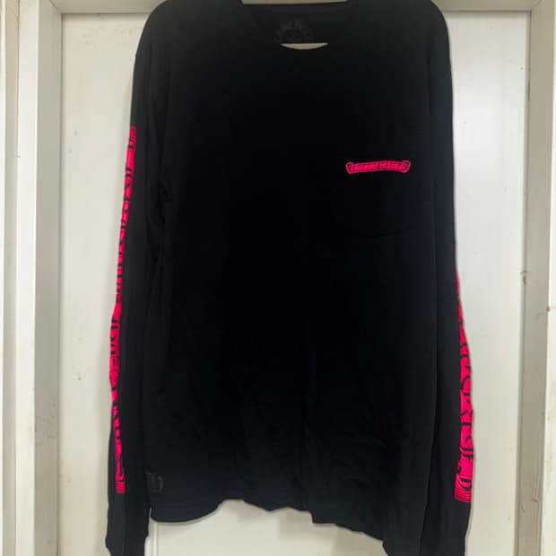 Chrome Hearts 정품) 크롬하츠 할리우드 네온핑크로고 롱슬리브