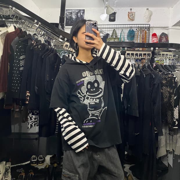 Mbongo 단가라 레이어드 후드티셔츠