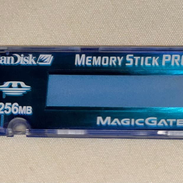샌디스크 소니 디카 메모리스틱 프로 256mb 팔아요!