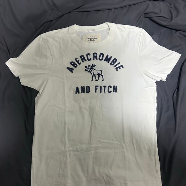 아베크롬비 반팔티 2XL