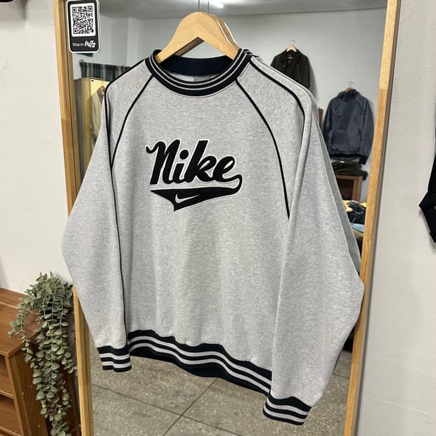00s 나이키 올드스쿨 스웻셔츠