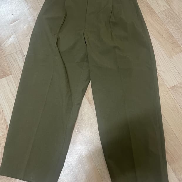 MARNI 마르니 유니클로 카키색 면바지